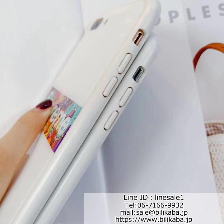 ホワイト iphone8カバー SUPREME