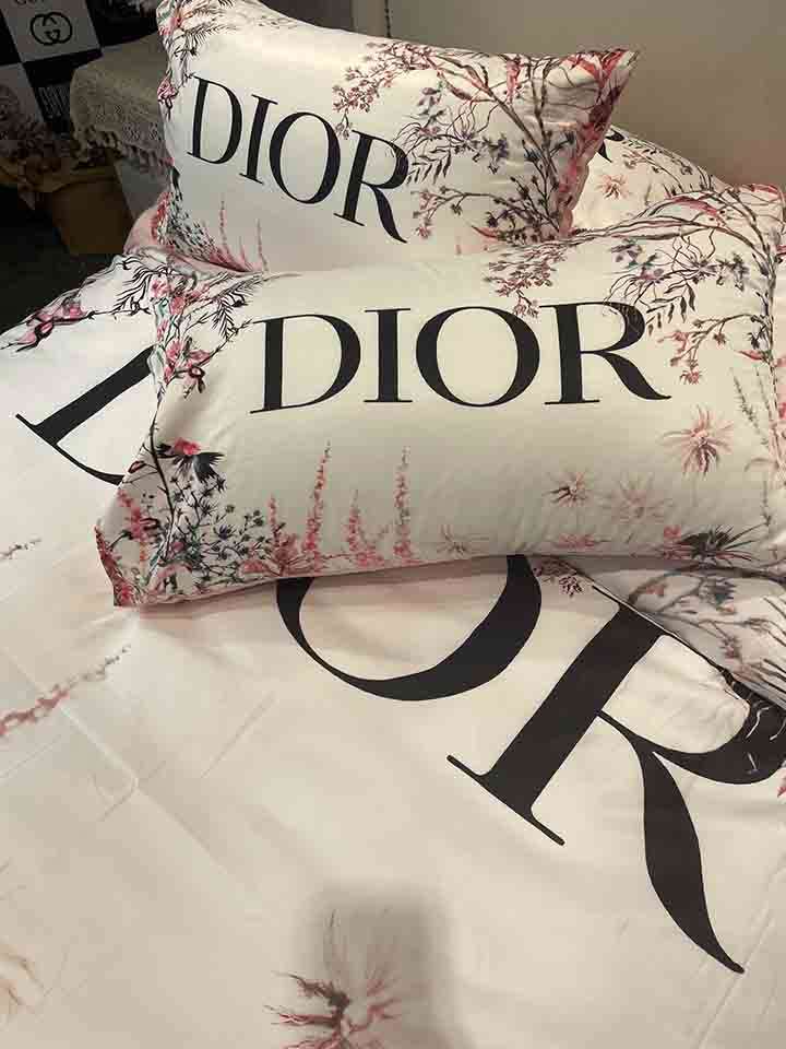 Dior 田園風