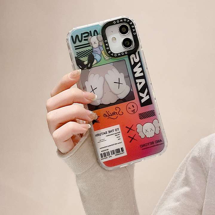 iphone13promax/13pro 保護ケース Kaws オシャレ