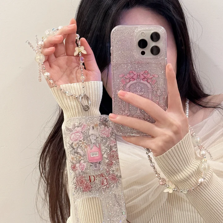 アイフォーン16プロmax スマホケース dior  ミニオンズ