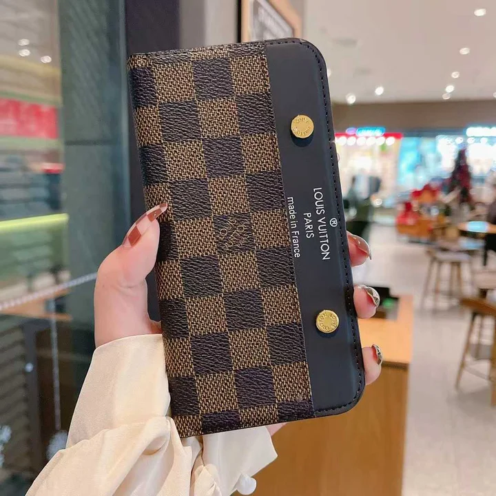 ブランド スマホケース アイフォン 16plus 