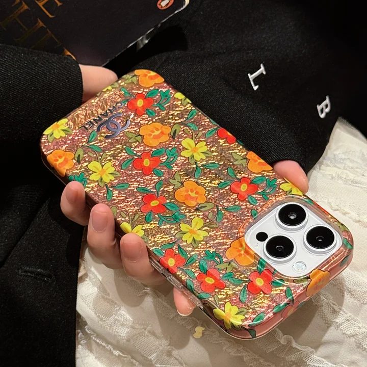 ブランド スマホケース アイフォン16pro シャネル風  蛇柄