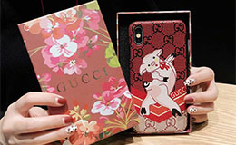 gucci 豚柄 iphonexs maxケース